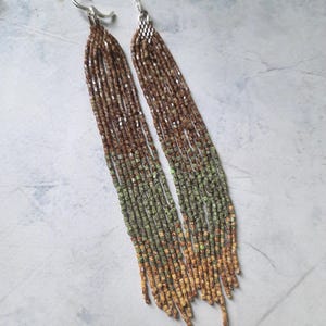 Colorful beaded drop earrings with fringe - unique boho style, earrings with natural stone elements, bohemian statement jewelry