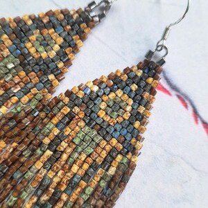 Seed bead earrings with metal connector and metal hook