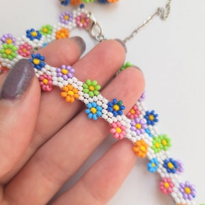 Daisy Choker Necklace & Ring Set: Colorful Floral Y2K Jewelry