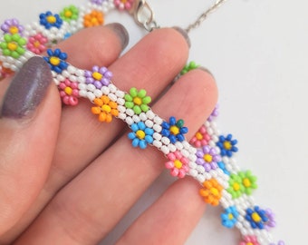 Ukraine Necklace short, daisy chain choker, daisy choker, choker minimalist, ring flowers, colorful floral daisy, set of choker and ring