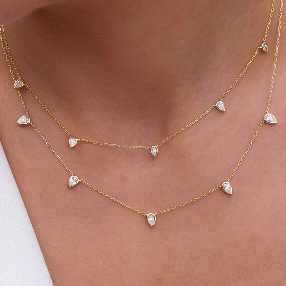 Diamond Tear Drop Station Necklace 14k Gold Pear Diamond Station Necklace Dainty Diamond Necklace Layering Necklace Etsy Canada