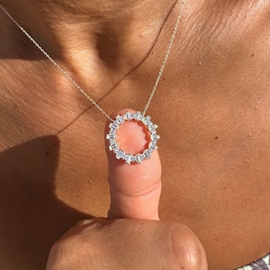 14k Gold Diamond Circle Pendant Necklace: Baguette & Round Cut