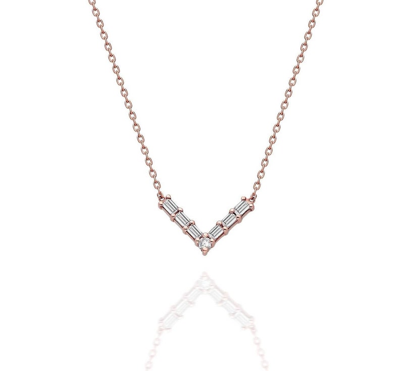 Baguette Diamond Necklace / 14k Gold Diamond Baguette V - Etsy