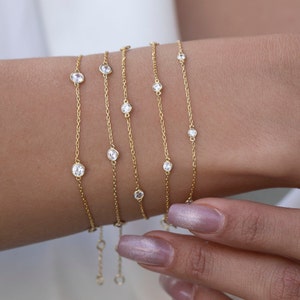 Diamond Station Bracelet / Diamond By the Yard Bracelet / 14k Gold and Diamond Station Bracelet / Dainty Diamond Bracelet