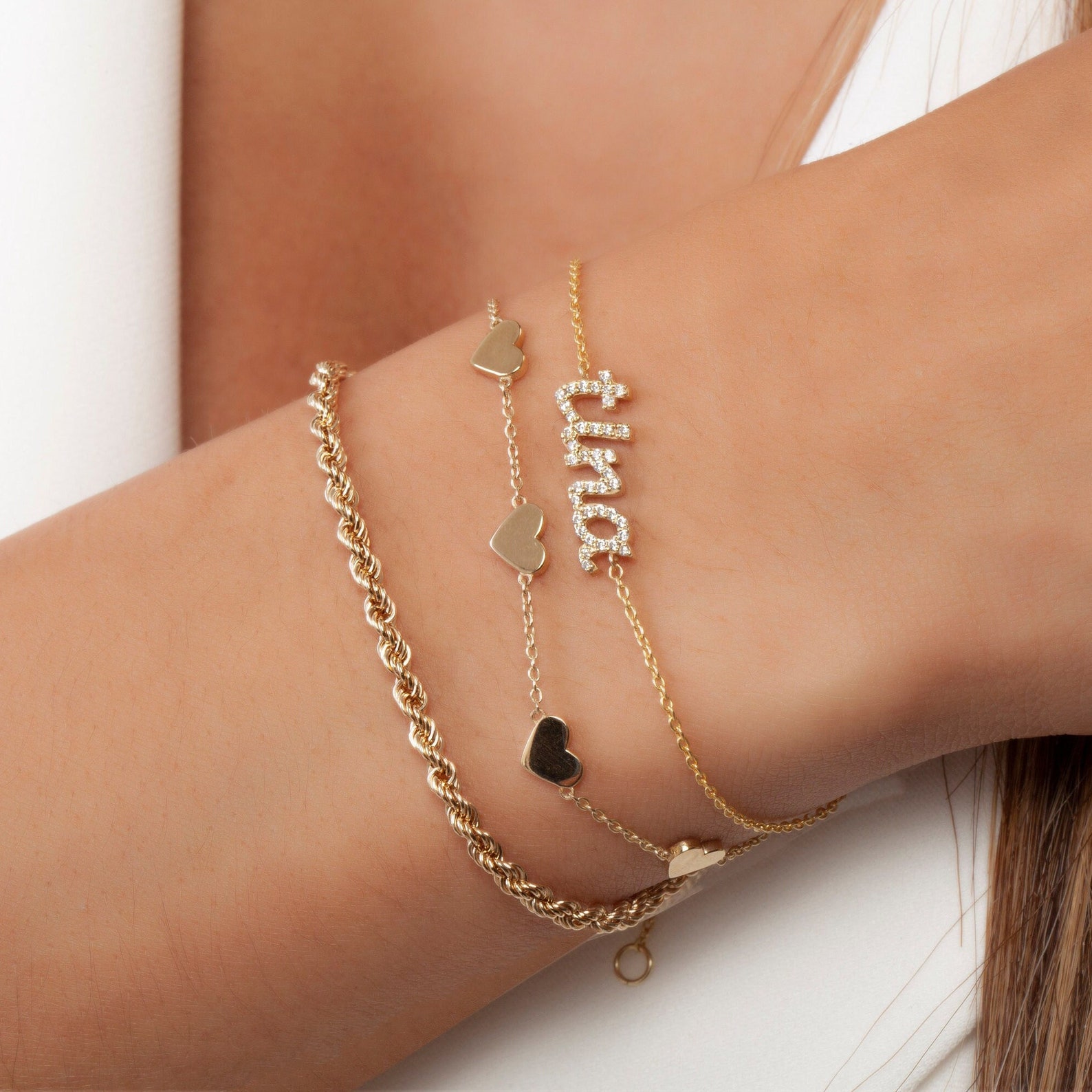 Heart Station Bracelet / 14k Gold Heart Bracelet / Dainty Etsy