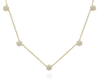 Diamond Flower Station Necklace / 14k Gold Flower Station Necklace / Dainty Charm Necklace / Minimalistic Station Necklace