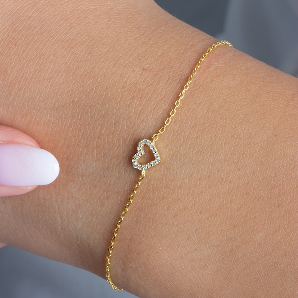 Diamond Heart Bracelet / 14k Single Diamond Heart Bracelet / Dainty Heart Bracelet / Fancy Heart Bracelet / Holiday Gift