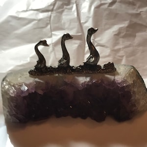 Amethyst Stone 5” with Three Pewter Ducks