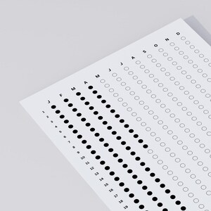 Calendario 2025 (PDF) / Haz que cada día cuente / Seguimiento de hábitos para todo el año / A4, A3, Carta, Tabloide / Para colorear / Descarga digital