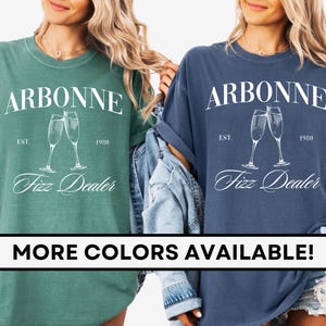Comfort Colors Arbonne Fizz Dealer T-Shirt - Várias cores com design branco - Camisas Arbonne, Camisa Fizz Dealer, Presente de consultor Arbonne