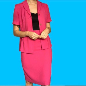 Super cute vintage bubblegum pink 2 piece summer suit UK 10 - Free UK shipping