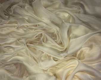 Crèmezachte, doorschijnende, doorschijnende bruidsjurk van 1 meter hoge kwaliteit chiffon 58" breed