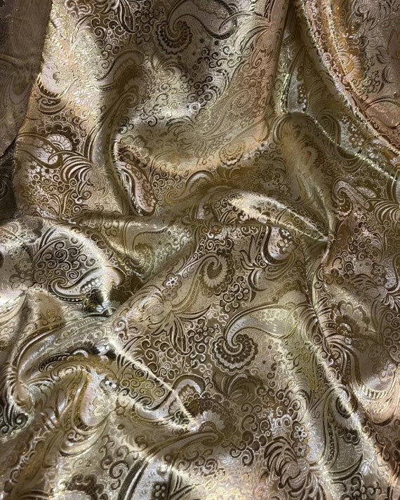 1M silver BROCADE JACQARD PAISLEY DESIGEN 58WIDE 1M silver BROCADE JACQARD PAISLEY DESIGEN 58WIDE