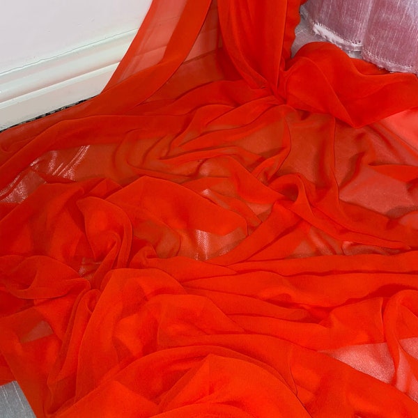 1 mètre élégant flamme orange mousseline chiffon tissu tissu flottant léger poids 45 « large