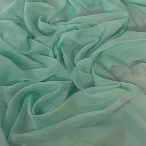 1 Meter mintgrüner weicher Chiffon aus 100% Polyester