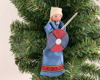 Adorno de Doncella Escudera - Trenza Rubia