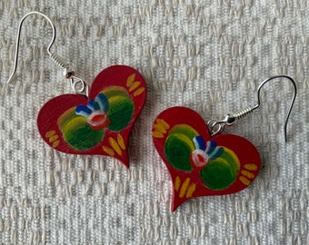 Norwegian Rosemaling Heart Earrings - Red