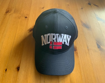 Norway Cap - Navy, Structured