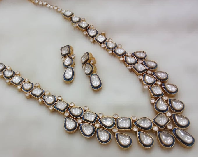 Handmade Kundan Choker Necklace Set: 22K Gold Plated Bridal Jewelry