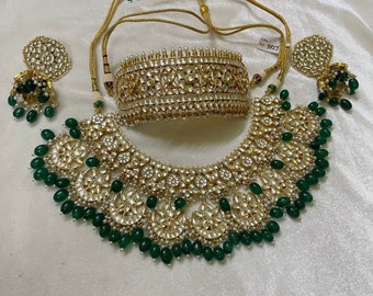 Kundan Jewelry,Kundan Choker Necklace,Sabyasachi inspired Bridal Jewelry,South Indian Jewelry,Statement Bridal Necklace with Earrings