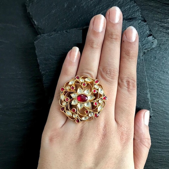 Kundan Round Ring