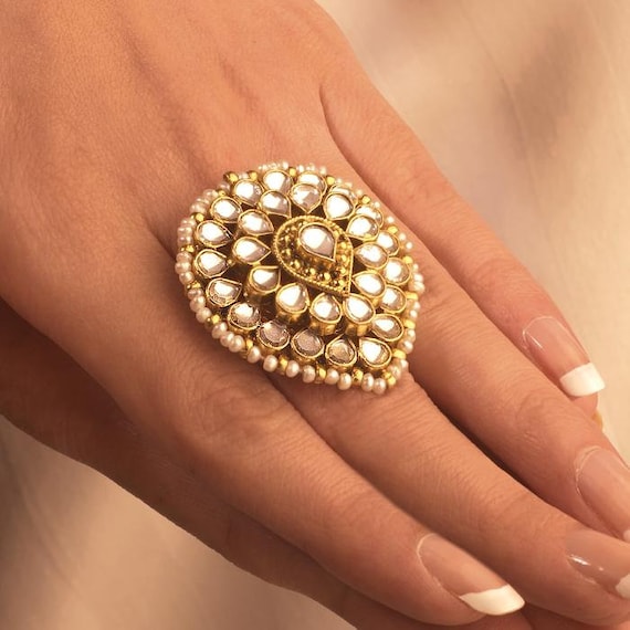 Gold Finish Kundan Polki Ring In Emerald