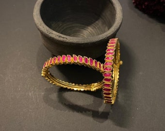 Kundan Bangles,Kundan Bracelets,Kundan Jewellery,South Indian Traditional Bangles,Indian Ethnic Bracelets,Gold Plated Bangles, Indian Bangle