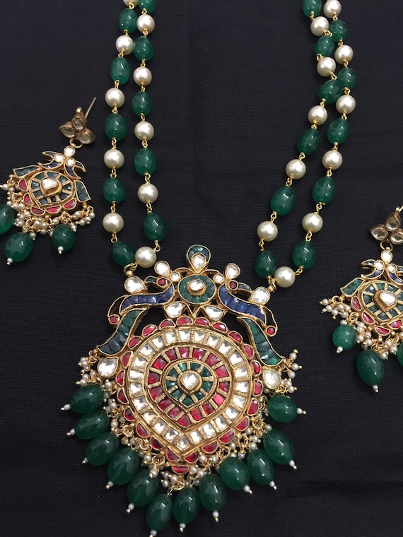 Buy Kundan Jewelry kundan Pendant Set With Earrings gold Finish