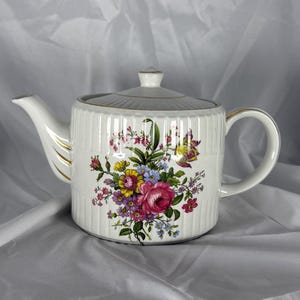 Vintage Ellgreave Wood & Sons England Ironstone Floral Teapot