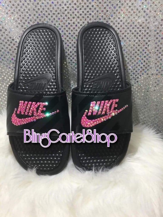 nike slides in bulk