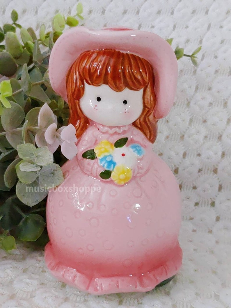 Vintage Ceramic Petite Fille aux Fleurs Musicbox My Instagram has the music tune