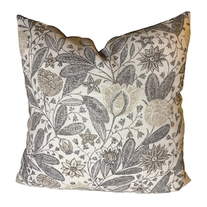 Schumacher Gloria Pillow Cover 20x20