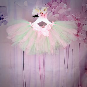 Tutu skirt for girls. Perfect for cake smash, babies birthday gifts, birthday parties, childrens party dress, fairy dress up, fairy party.