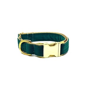 Green Velvet Dog Collar, Fall Collar, Winter Dog Collar, Christmas Dog Collar, Boy Dog, Girl Dog, Velvet Collar, Holiday Dog Collar, Festive
