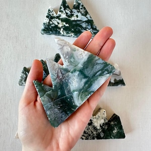 Moss Agate Mountains | Carved Mountain Crystal | Moss Agate Carving