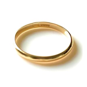 9ct Yellow Gold 2mm x 1mm D Shape Wedding Ring