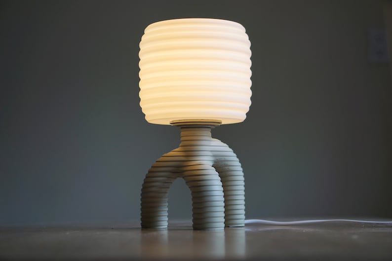 SQUIGGLE Table Lamp Modern Accent Lamp Futuristic Lamp Etsy