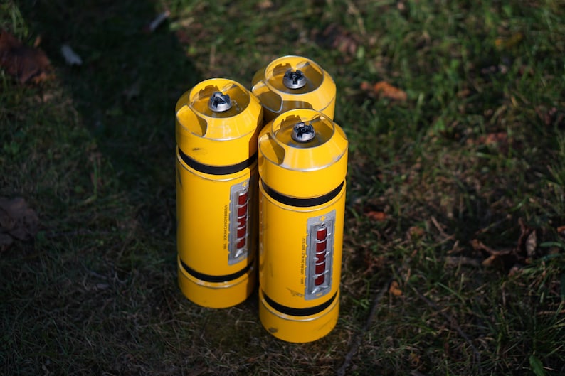 Monsters Inc Scream Canister Light Scream Can Monster Etsy