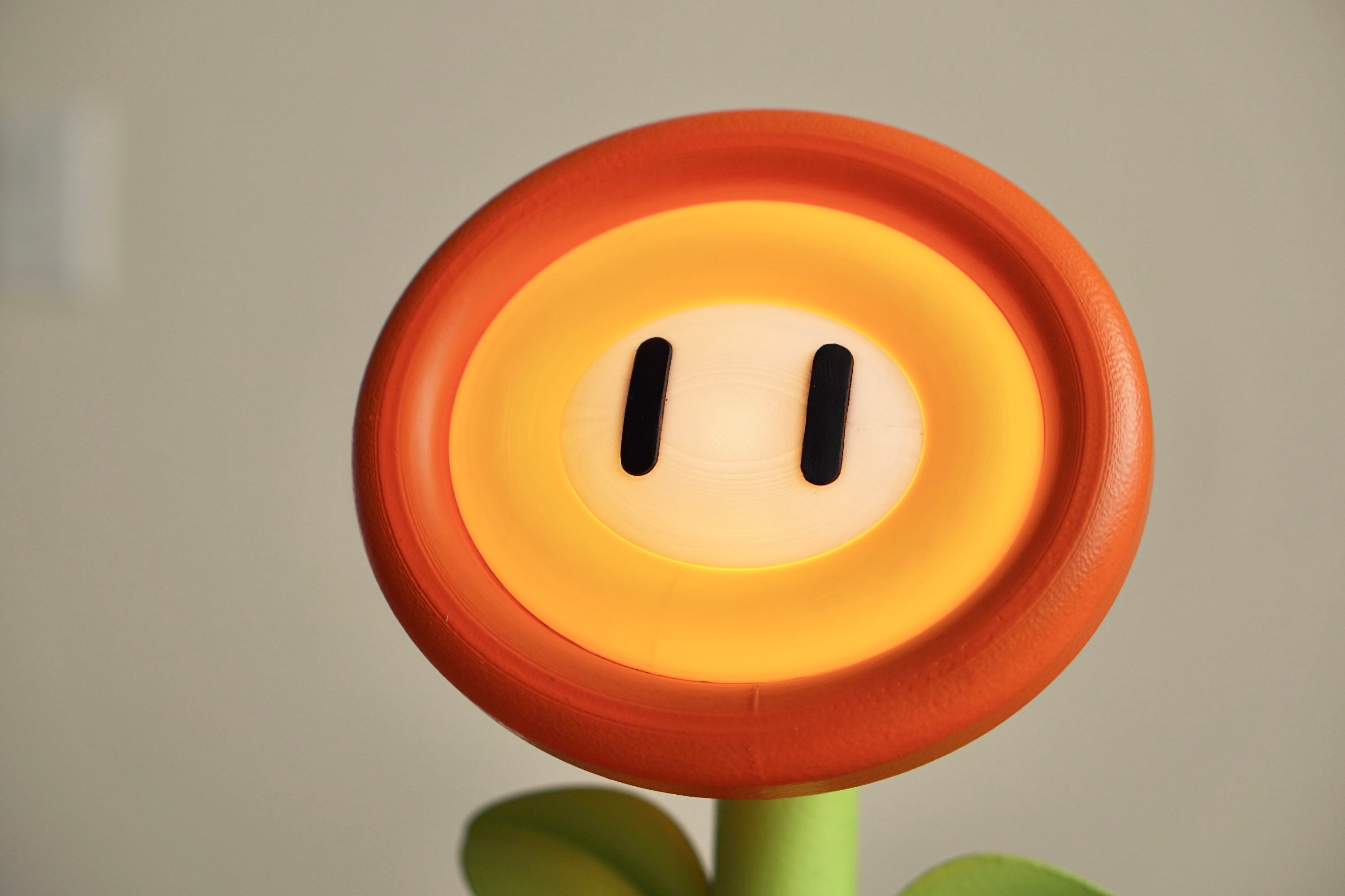 Lampada Fiore di Fuoco Lampada a tema Mario Lampada da tavolo divertente  Ispirata al film Mario -  Italia