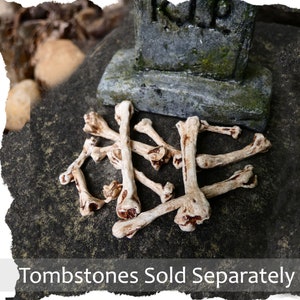 Old Miniature Bones 1:12 scale -Set of 10 + &#39;bone fragments&#39; -BONES ONLY -Handmade Mini Human Bones -gnome garden fairy garden accessory