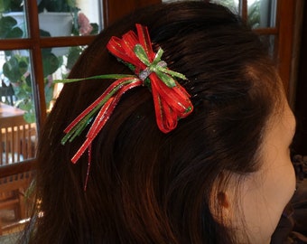 Christmas Hair Comb (1) Festive and Fun Hair accessories for the holiday season - Hand Decorated