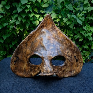 Masquerade Mask -Spade -Brown\Wood\Aged\Distressed -Handmade Papermache Eyemask Half Mask  Costume Party Masquerade Ball -Men Women Unisex