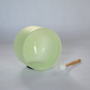 8 inches 440hz  F note Frosted Crystal Singing Bowl With Free Mallet