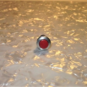 Guitar Momentary Kill Switch Push Button Complete Kit 10MM Flush Mount Red