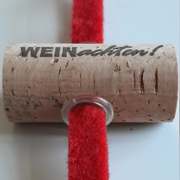 Serviettenringe aus Naturkorken mit Aufdruck "WEINachten!"