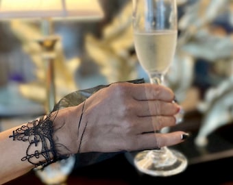 Luvas pretas de renda sem dedos: punhos de tule transparente, estilo gótico vitoriano rococó para casamento.