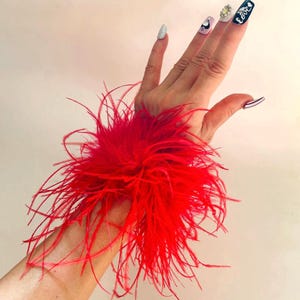 Red Ostrich Feather Cuffs, Feather Wrist Bracelet, Fluffy Cuff Glove, Birthday Party, Glam Party, Dinner Party, Wedding, Anniversary
