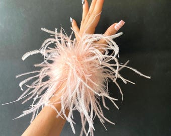 Light Pink Ostrich Feather Cuff Bracelet, Fluffy Wrist Accessory, vintage Party Wear