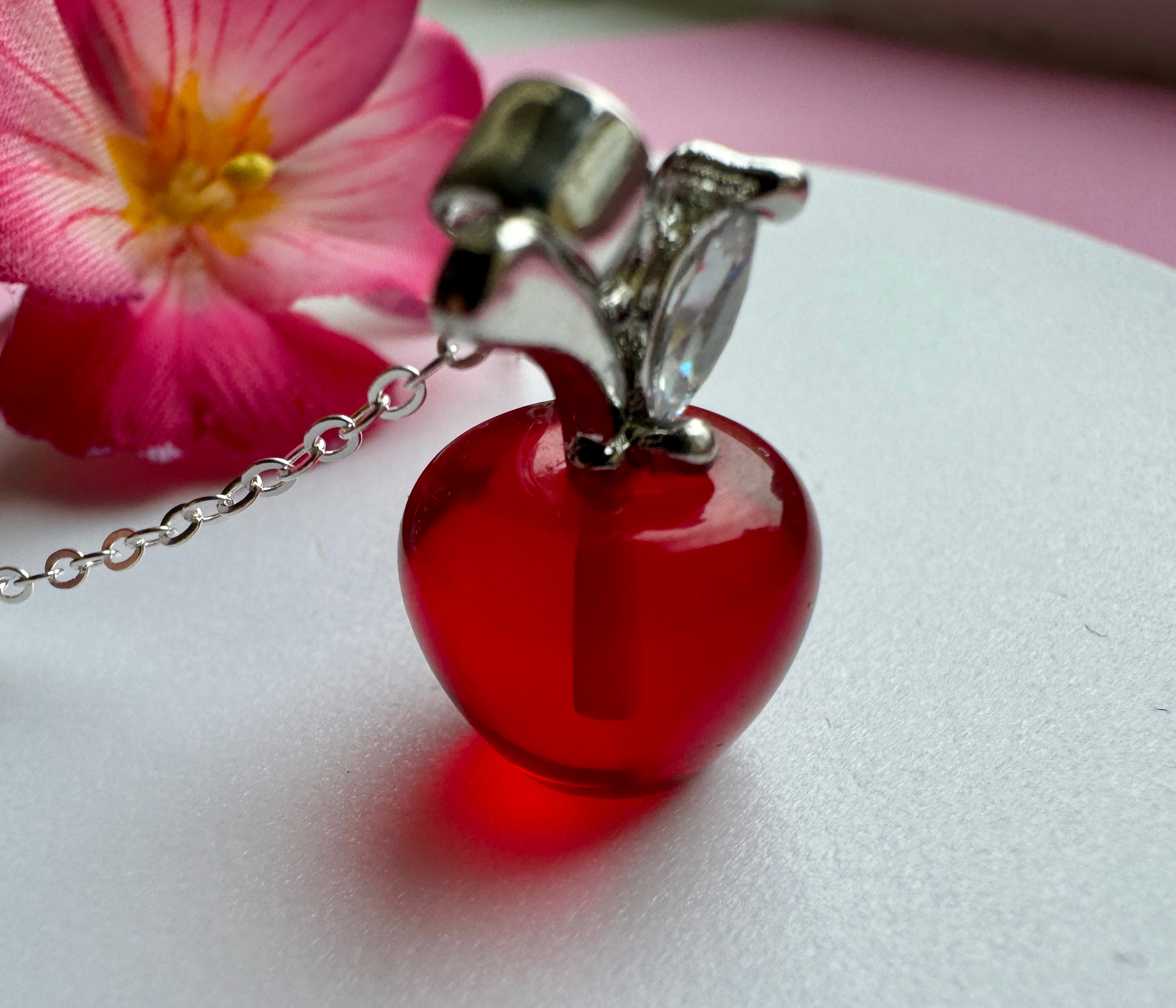 Collier Et Pendentif Cœur En Amour, Rouge Rubis Et Zirconium Or Plaqué