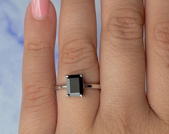Black Tourmaline Ring / Sterling Silver Ring / Rhodium vermeil / Healing Gemstone / Gifts for her / Emerald Cut / Black Tourmaline Dainty